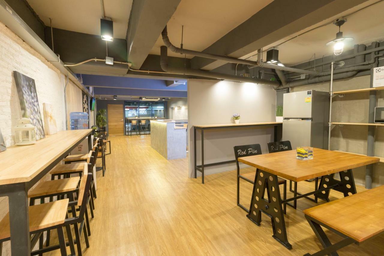 Red Pin Inn 好运旅馆 Bangkok Exterior photo